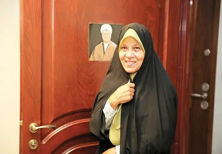 فائزه هاشمی: خانواده هاشمی هایپرند/ ممنوع‌الهمه‌چیزم/ روحانی دور دوم متفاوت شد/ به اصلاحات خوش‌بینم؛ به اصلاح‌طلبان نه