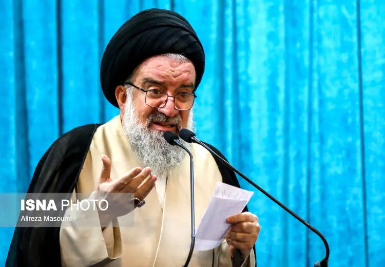 احمد خاتمی: مسئولان بیش از این اجازه هتک حرمت حجاب را ندهند