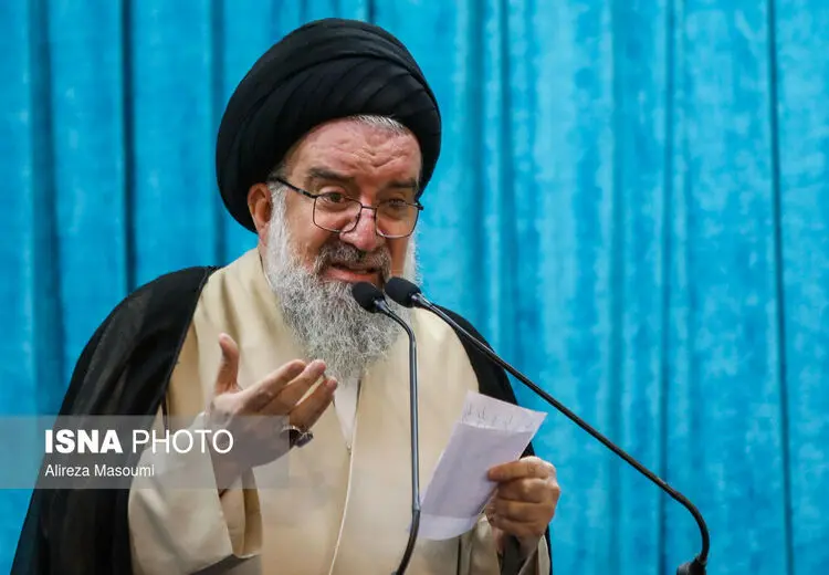 احمد خاتمی: مسئولان بیش از این اجازه هتک حرمت حجاب را ندهند