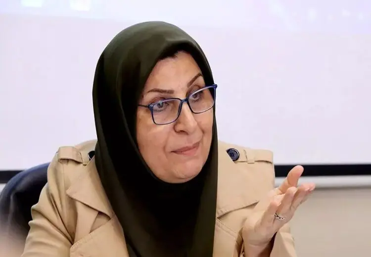 نمایندگان مجلس فقر را درک نکرده‌اند ولی با قید فوریت موضوع حجاب را بررسی می‌کنند