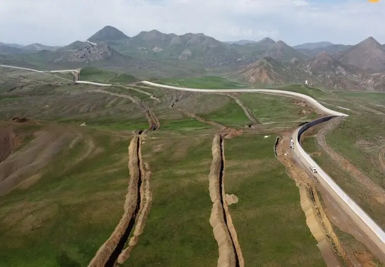 دیوارکشی ترکیه در مرز با ایران 