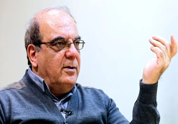 روحانیت است که وظیفه خود را انجام نداده نه آموزش و پرورش