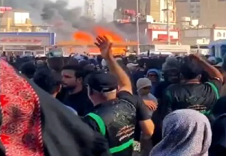 خاموش شدن آتش اطراف حرم امام حسین/ هویت فوتی‌ها فعلا نامعلوم است