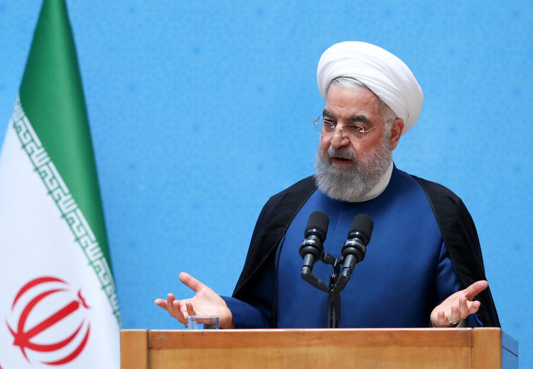 روحانی: امتیاز خروج سپاه از لیست تروریستی و لغو تحریم دفتر رهبری را در اسفند 99 گرفتیم/ رهبری هم خوشحال بودند