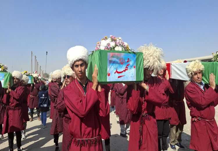 پیکر مطهر ۴۶ شهید هشت سال دفاع مقدس از شلمچه به کشور بازگشت