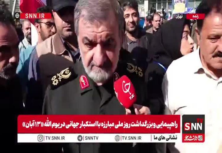 محسن رضایی: آمریکایی‌ها و صهیونیست‌ها مثل سگ‌های هار هستند که وقتی می ترسند عوعو می‌کنند 