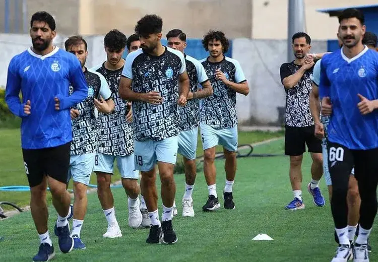 تنها خارجی فوتبال ایران در استقلال + عکس