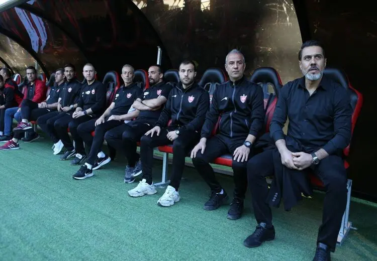 برنامه فشرده کادرفنی پرسپولیس روی آنالیز بازی‌ها