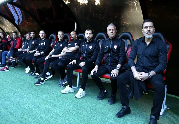 برنامه فشرده کادرفنی پرسپولیس روی آنالیز بازی‌ها