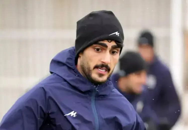 دومین ستاره مصدوم روی دست روانخواه!