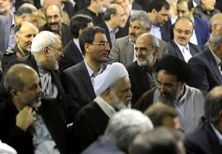 کیهان: ظریف علیه سردار جعفری تهمت زده، باید پاسخگو باشد!