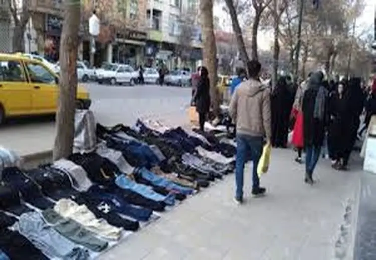 گزارشی عجیب از دستمزدهای باورنکردنی شغل دستفروشی