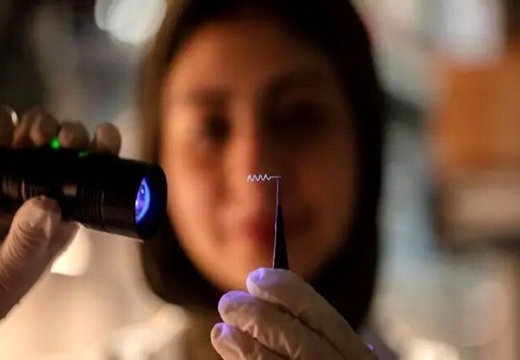 ابداع ایمپلنتی که به مغز دارو می رساند