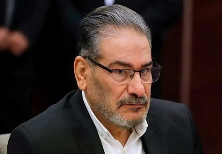رفتن شمخانی از شورای عالی امنیت ملی قطعی شد/ محسن رضایی پیام رییسی را منتقل کرد؟