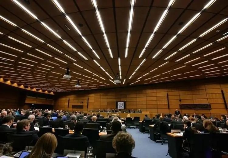 تصویب قطعنامه علیه ایران در شورای حکام /تهران به عدم پایبندی به تعهدات پادمانی متهم شد