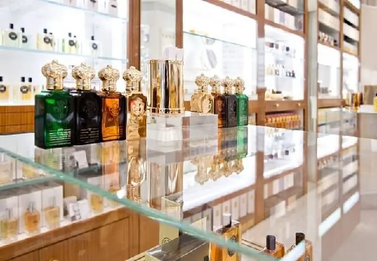 ممنوعیت واردات، باعث رونق قاچاق عطرهای تقلبی شده