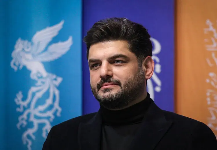 پیام تبریک سام درخشانی برای تولد دخترش با تم زرد! 
