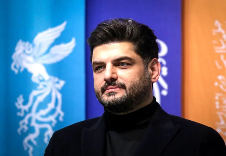 پیام تبریک سام درخشانی برای تولد دخترش با تم زرد! 