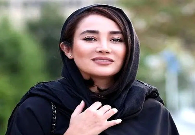 استوری بازیگر زن در واکنش به شایعه مهاجرتش