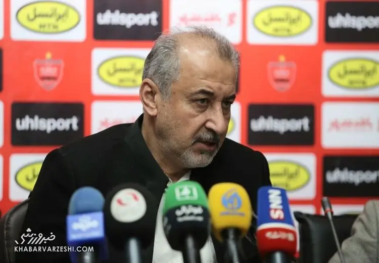 مدیرعامل پرسپولیس با لباس عربی در کربلا + عکس
