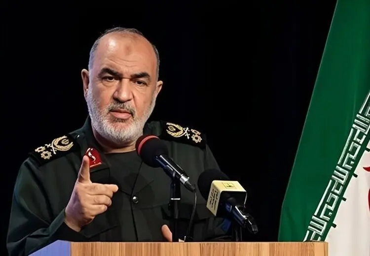 سردار سلامی خطاب به ترامپ: ملت ایران شما را قاتل محبوب ترین فرمانده خود، حاج قاسم سلیمانی می‌داند
