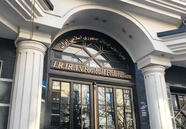 قلعه نویی به آمریکا می‌رود