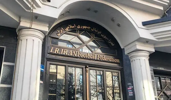 قلعه نویی به آمریکا می‌رود