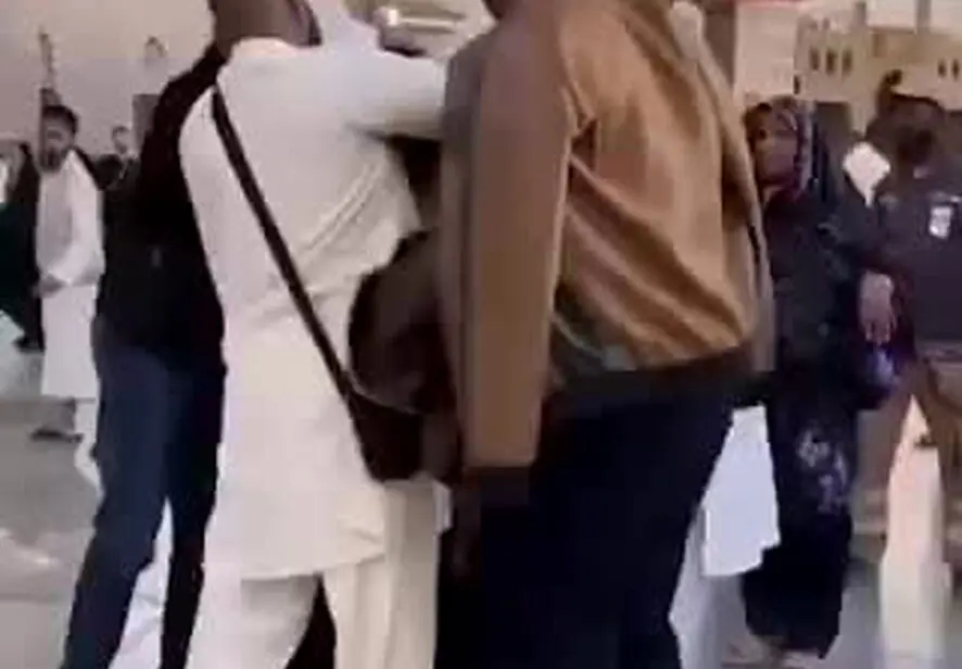  دستگیری مرد پاکستانی که کمر به قتل پدرش در مراسم حج بسته بود!