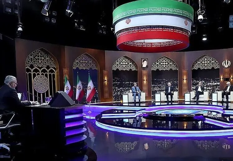 پورمحمدی: لایحه حجاب را پس می‌گیرم/ طعنه پزشکیان به زاکانی: حجاب بان‌ها را چه کسی در مترو می‌گذارد، معلوم نیست!/ قالیباف: بی‌حجابی آفت جامعه است؛ نباید اجازه بدهیم اتفاق بیفتد