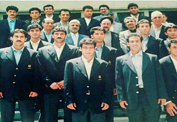 عکسی قدیمی از تیم ملی فوتبال ایران قبل از عزیمت به جام جهانی