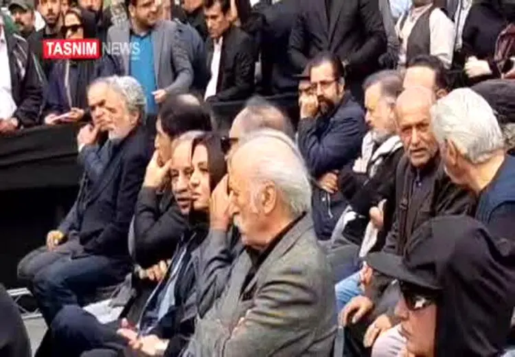 تصاویری از مراسم وداع با پیکر آتیلا پسیانی با حضور هنرمندان