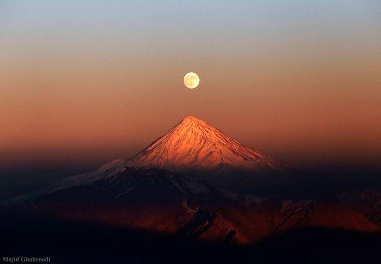  تصویری از قله زیبای دماوند از طلوع امروز
