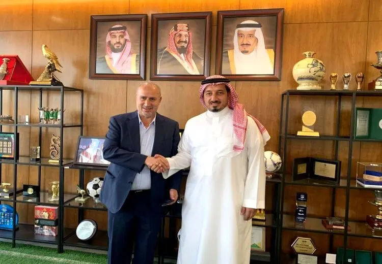 علت سفر تاج به عربستان چه بود؟