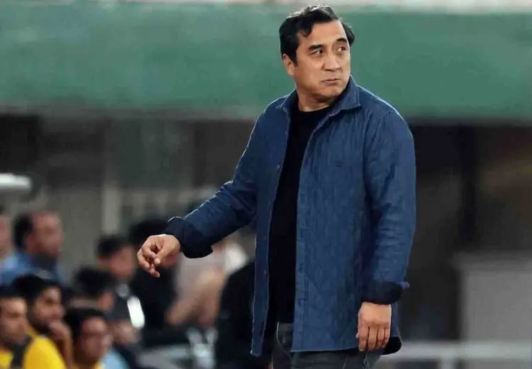 خداداد عزیزی: تا امتیاز کسر شود نماینده و وزیر تماس می‎گیرند