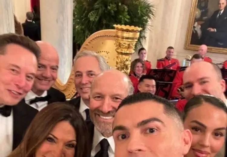 سلفی جنجالی رونالدو با ایلان ماسک در کاخ سفید