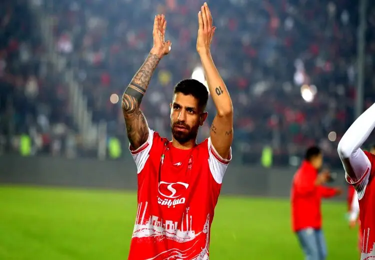 میلاد سرلک به رکورد ۱۰۰ بازی با پیراهن پرسپولیس رسید + عکس