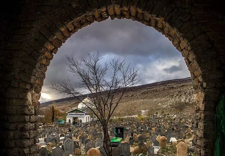 قدیمی‌ترین قبرستان مسلمانان در ایران/ اینجا جسد مردگان دیرتر پوسیده می‌شود؟ + عکس 