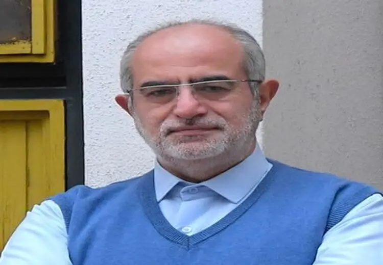  واکنش حسام‌الدین آشنا به فعالیت در ستاد انتخاباتی پورمحمدی

