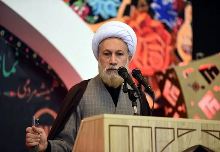 واکنش امام جمعه شیراز به درگیری باغ نارنجستان قوام: دست روی زن بلند کردن در مقابل چشم فرزندش، بسیار رنج‌آور بود