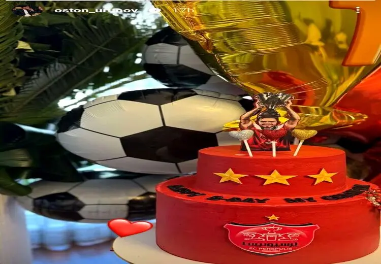 کیک تولد تمام پرسپولیسی اورونوف