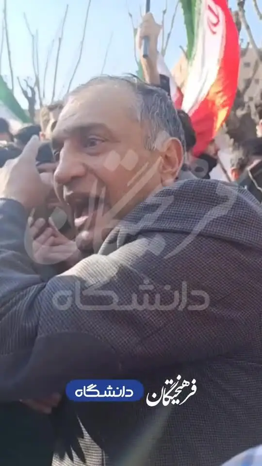 رییس دانشگاه شریف: دشمن می‌خواهد دانشگاه مجازی شود اما ما نمی‌گذاریم/ ناوتو آوردی ایجا؟ ما می‌رویم سر کلاس! + فیلم