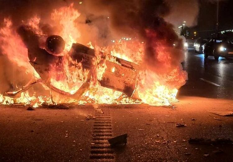 آتش‌سوزی مرگبار خودروی ۲۰۶ در بزرگراه تهران - قم