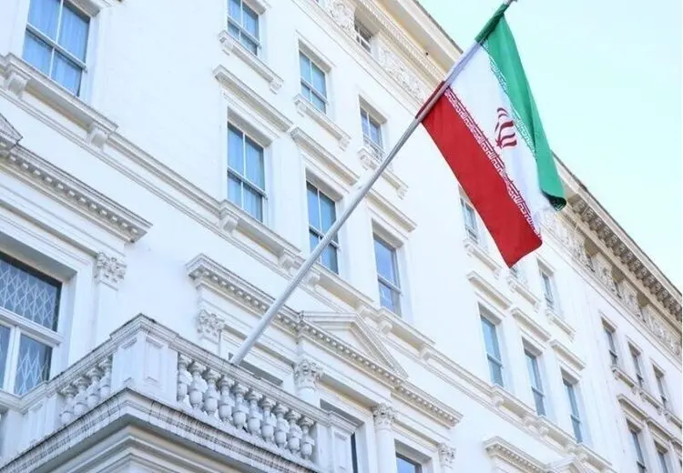 سفارت ایران: ادعاها درباره طرح توطئه ایران برای سوء قصد به ۲ مجری تلویزیونی در لندن را رد می کنیم