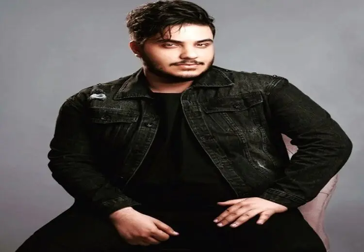 
جدال لفظی و جنجالی آرون افشار با محسن یگانه! + عکس