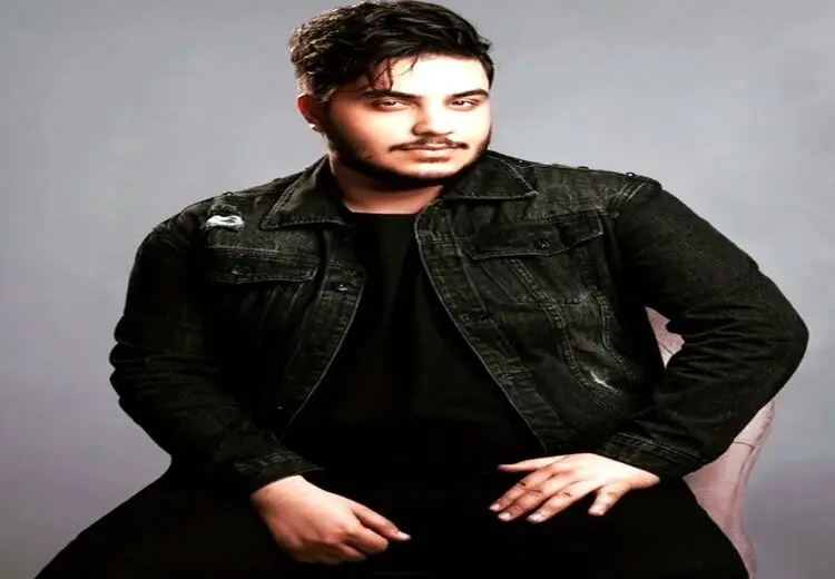 
جدال لفظی و جنجالی آرون افشار با محسن یگانه! + عکس