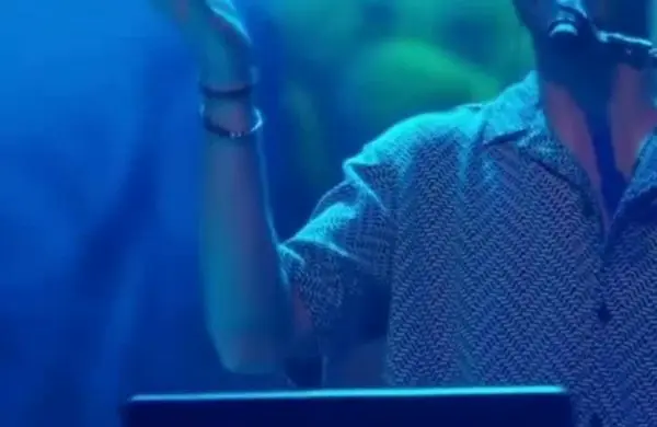  کنسرت عجیب پسر مهران مدیری در کانادا 