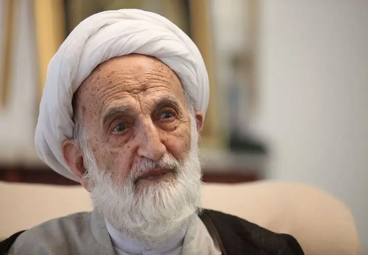 روحانیِ معروفی که پسرش را بخاطر حمایت از میرحسین موسوی به خانه راه نداد!