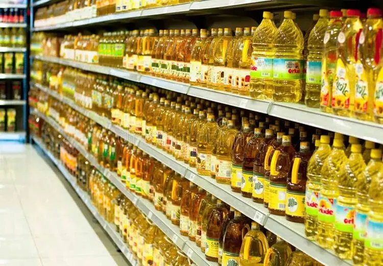 توزیع ۴۷ هزارتن روغن آلوده و تاریخ مصرف گذشته در دولت رییسی!