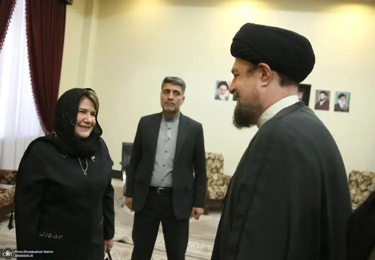پوشش همسر رییس جمهور کوبا در دیدار با سید حسن خمینی 
