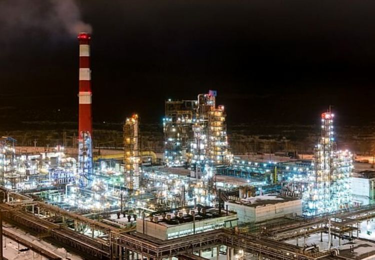 پالایشگاه نفت روسیه در آتش حمله پهپادی سوخت